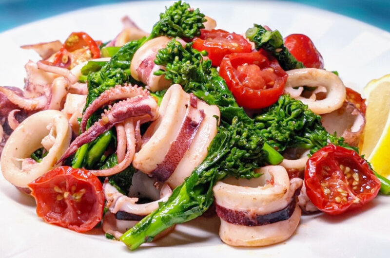 ヤリイカと彩り野菜のガーリックソテー